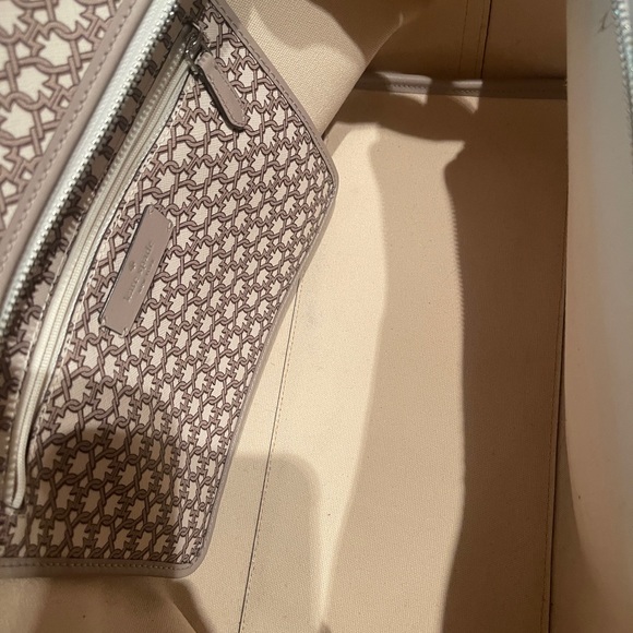 Kate spade large tote - Picture 5 of 7